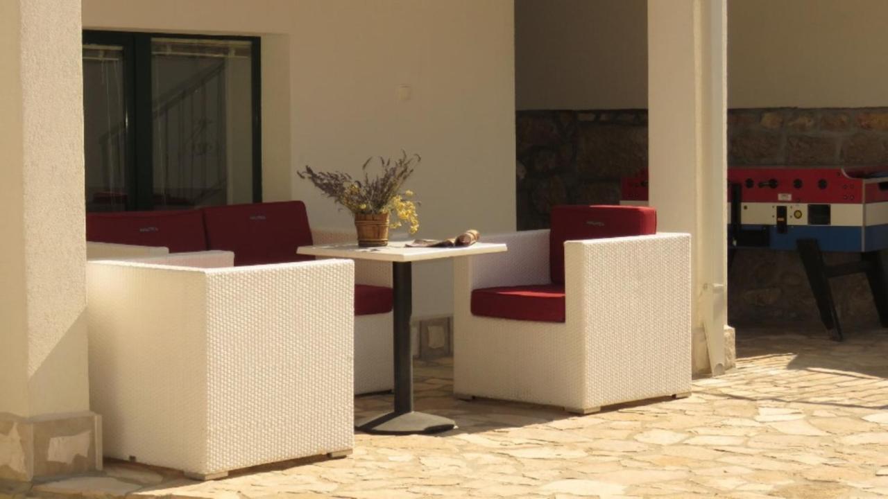 Dvori Stipanovi With Heated Pool And Jacuzzi Donje Rascane Exterior foto